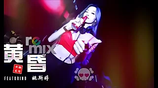 周傳雄